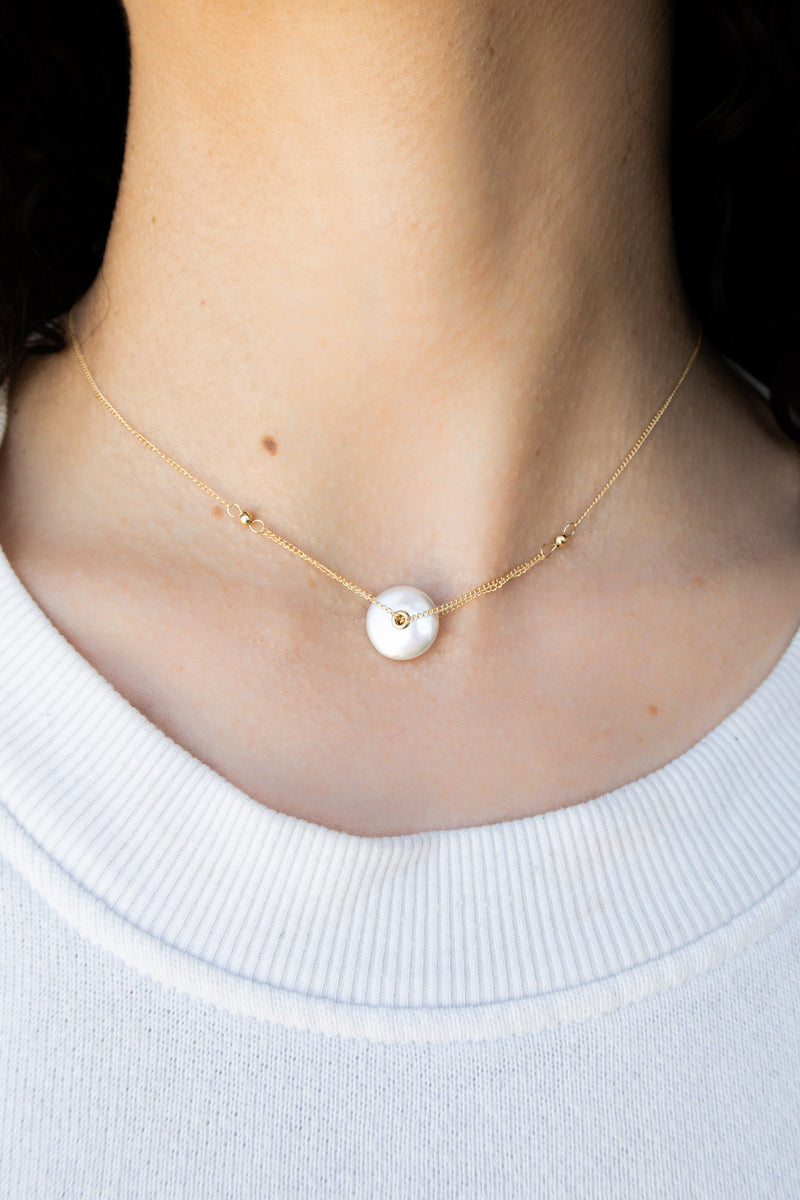 Mabel — Pendant pearl necklace