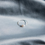 seree - Eden — Freshwater Pearl Skinny Gold Ring