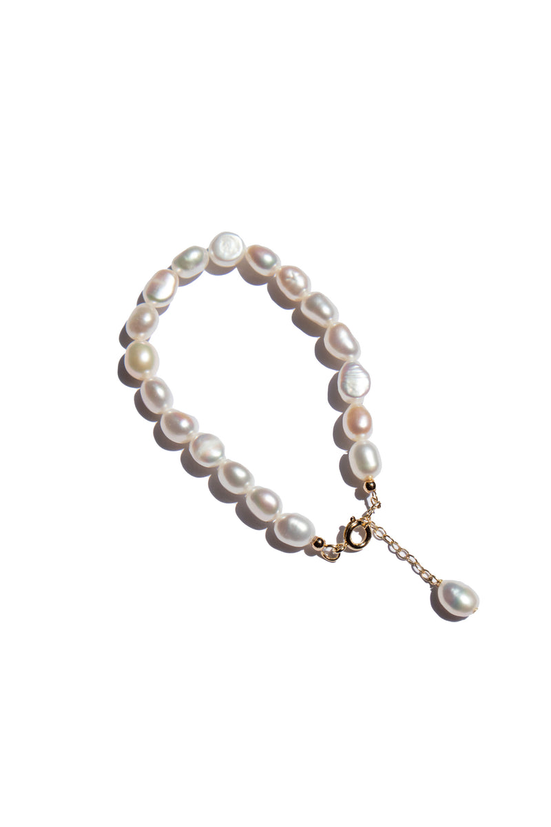 Stella — Freshwater pearl bracelet