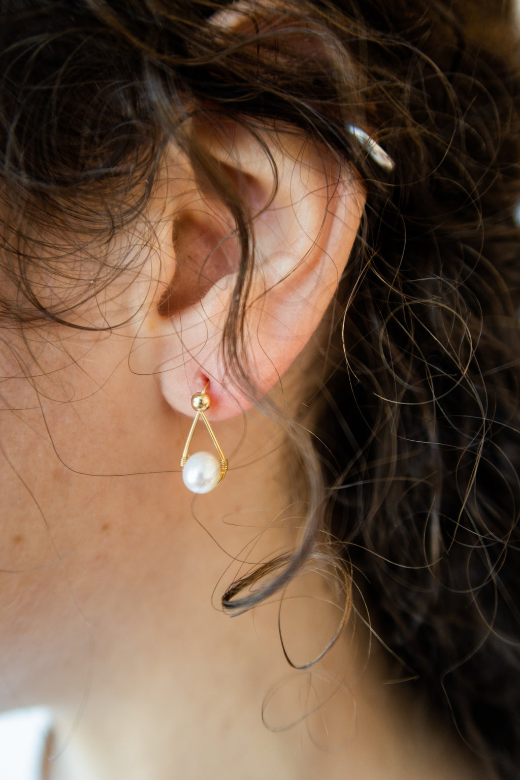 Brooklynn — Freshwater pearl earrings