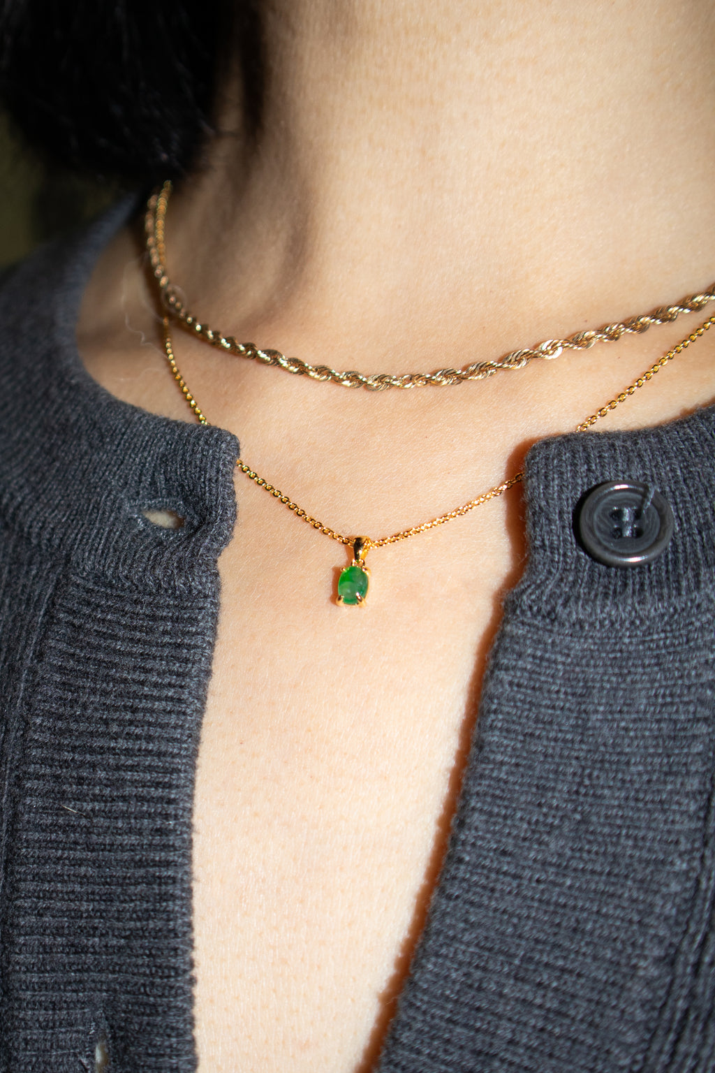 seree-atelier-collection-freya-necklace-imperial-green-jadeite-pendant-gold-plated-chain