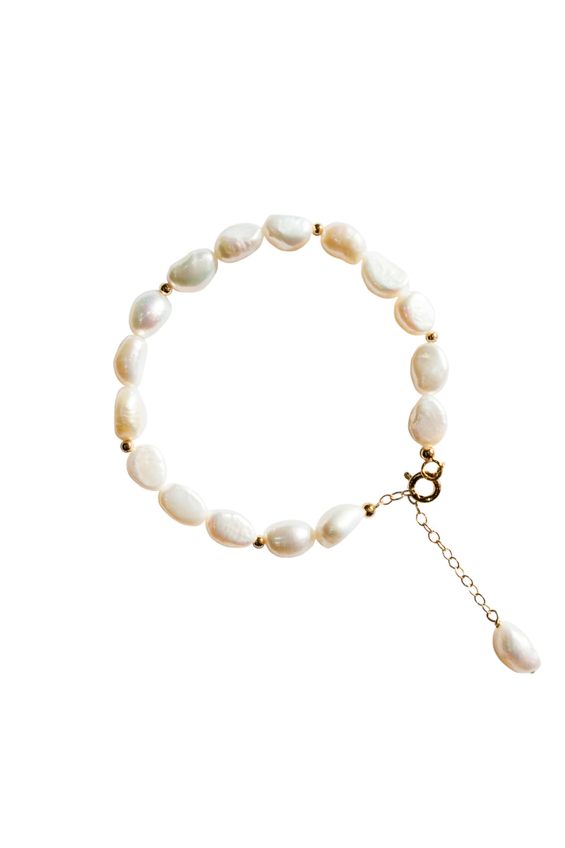 Brielle — Freshwater pearl bracelet