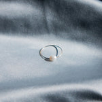seree - Eden — Freshwater Pearl Skinny Gold Ring