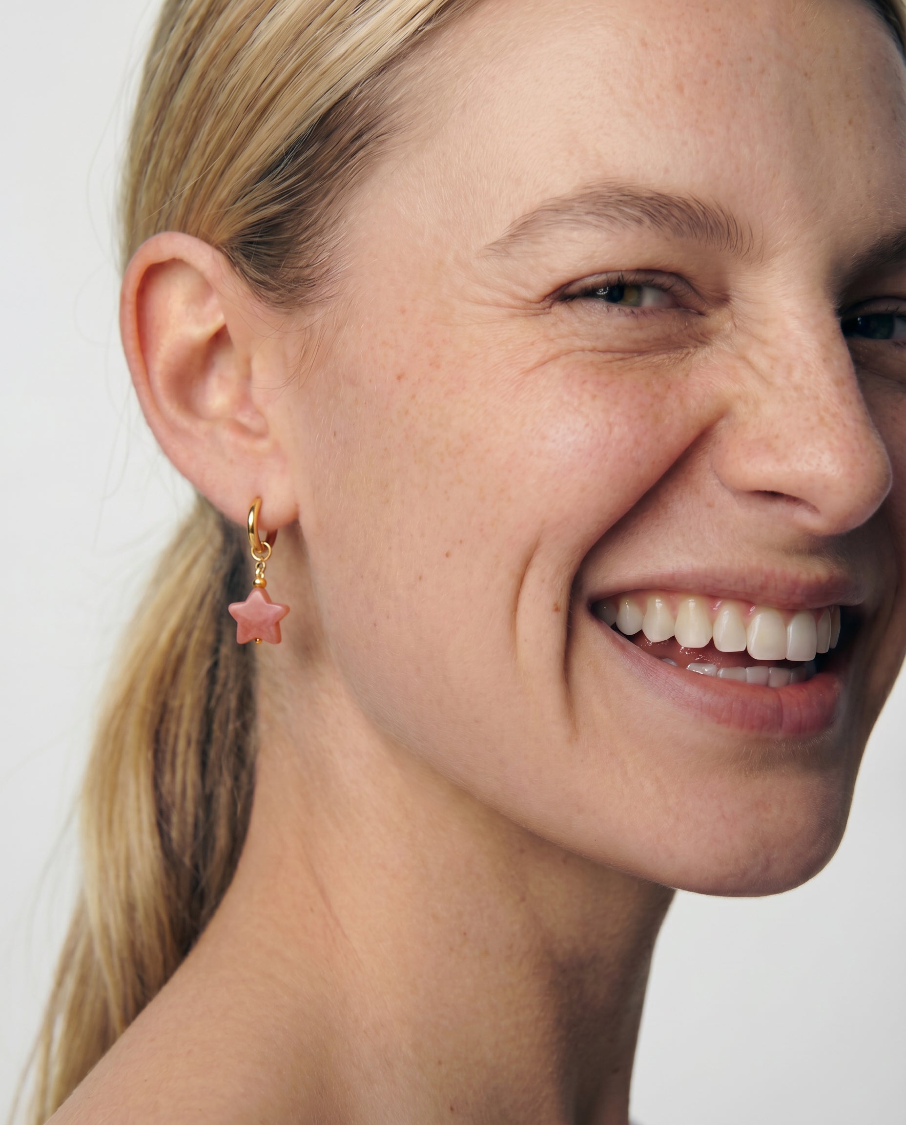 seree - Harvest — Jade Stone Charm Earrings in Star-Pink