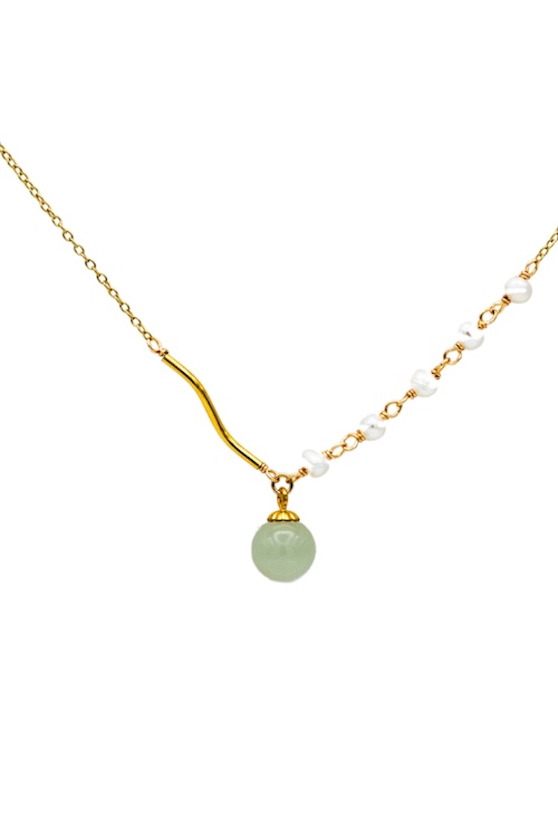 seree - Isla — Green Jade and Freshwater Pearl Necklace