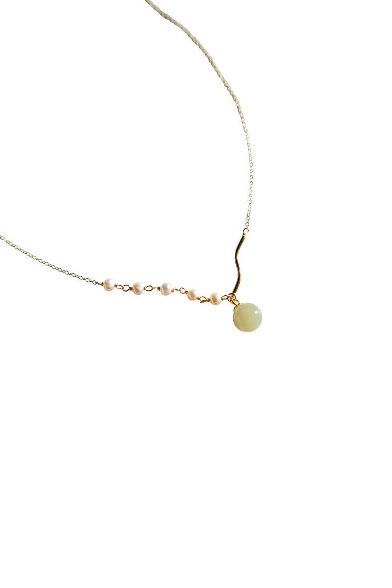 seree-isla-nephrite-green-jade-bead-freshwater-pearl-necklace-2