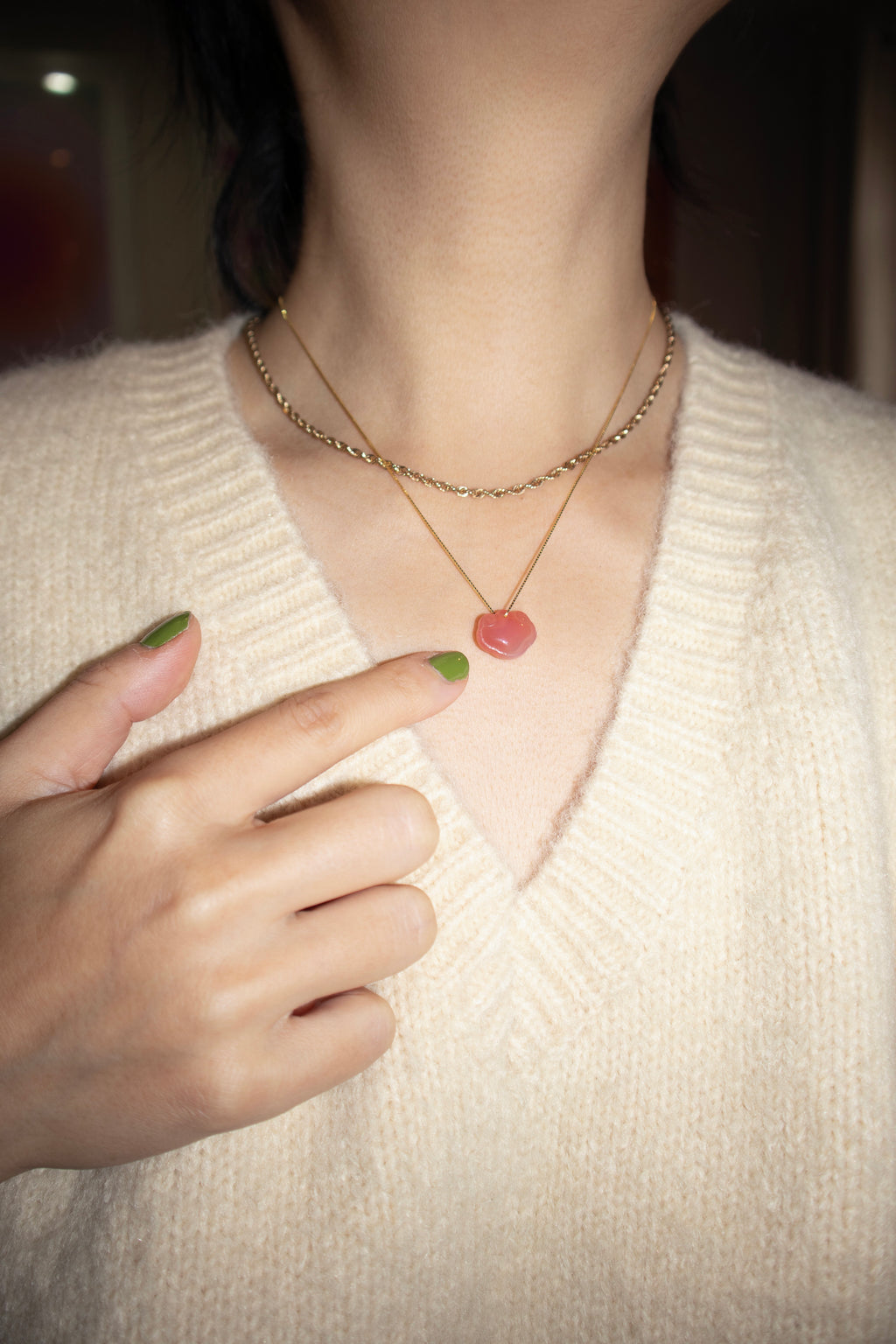 Cloud — Pink agate pendant necklace