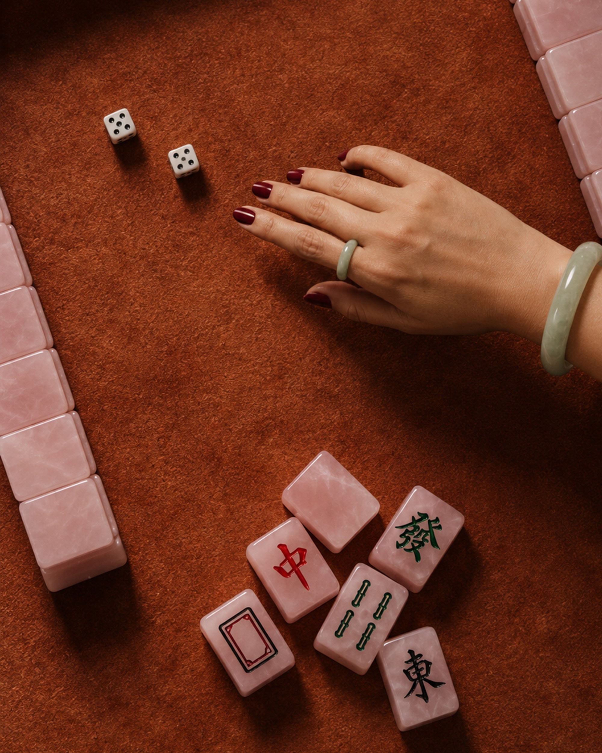 seree royal flush thirteen wonders rose quartz mahjong gift set 4