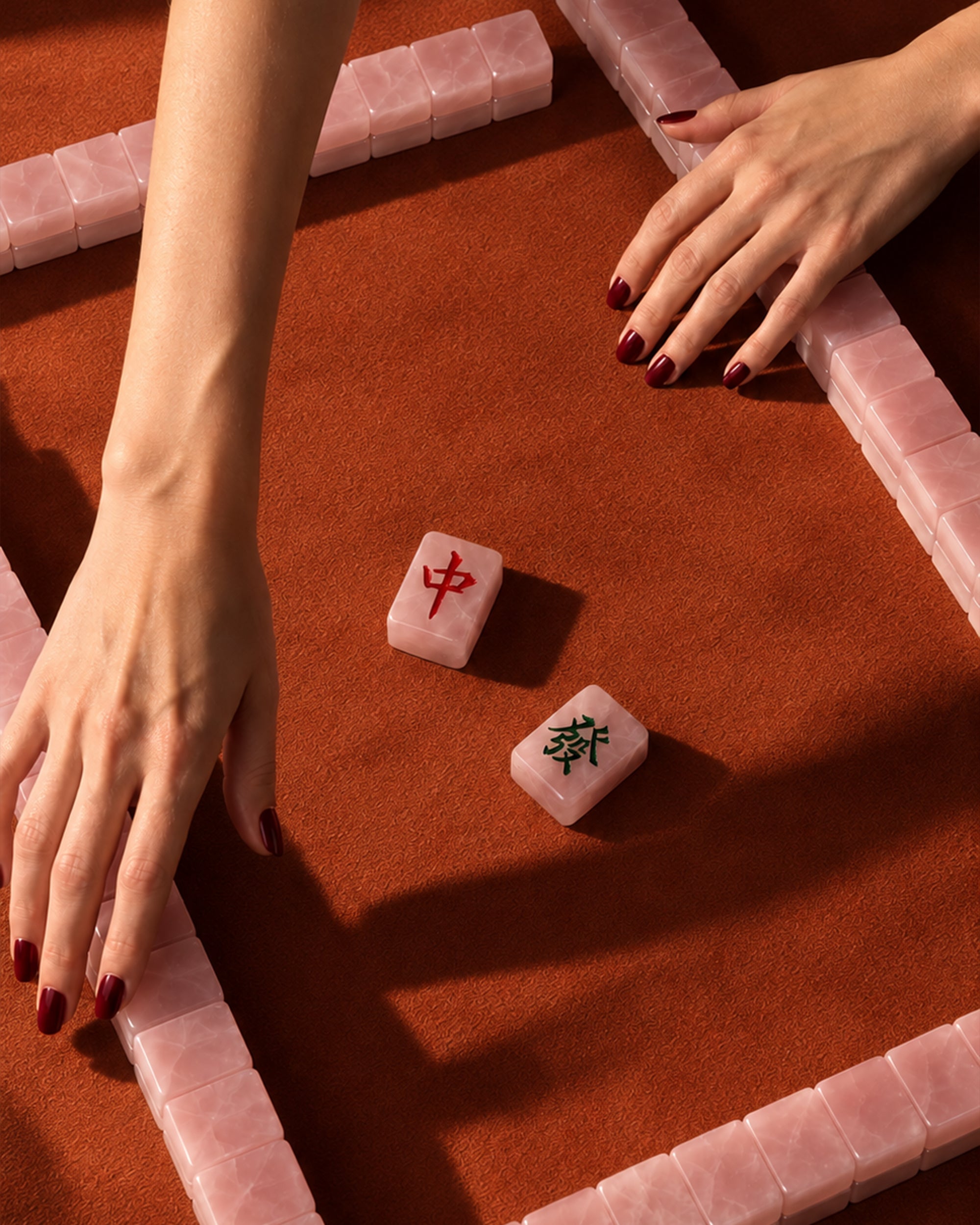 seree royal flush thirteen wonders rose quartz mahjong gift set 5