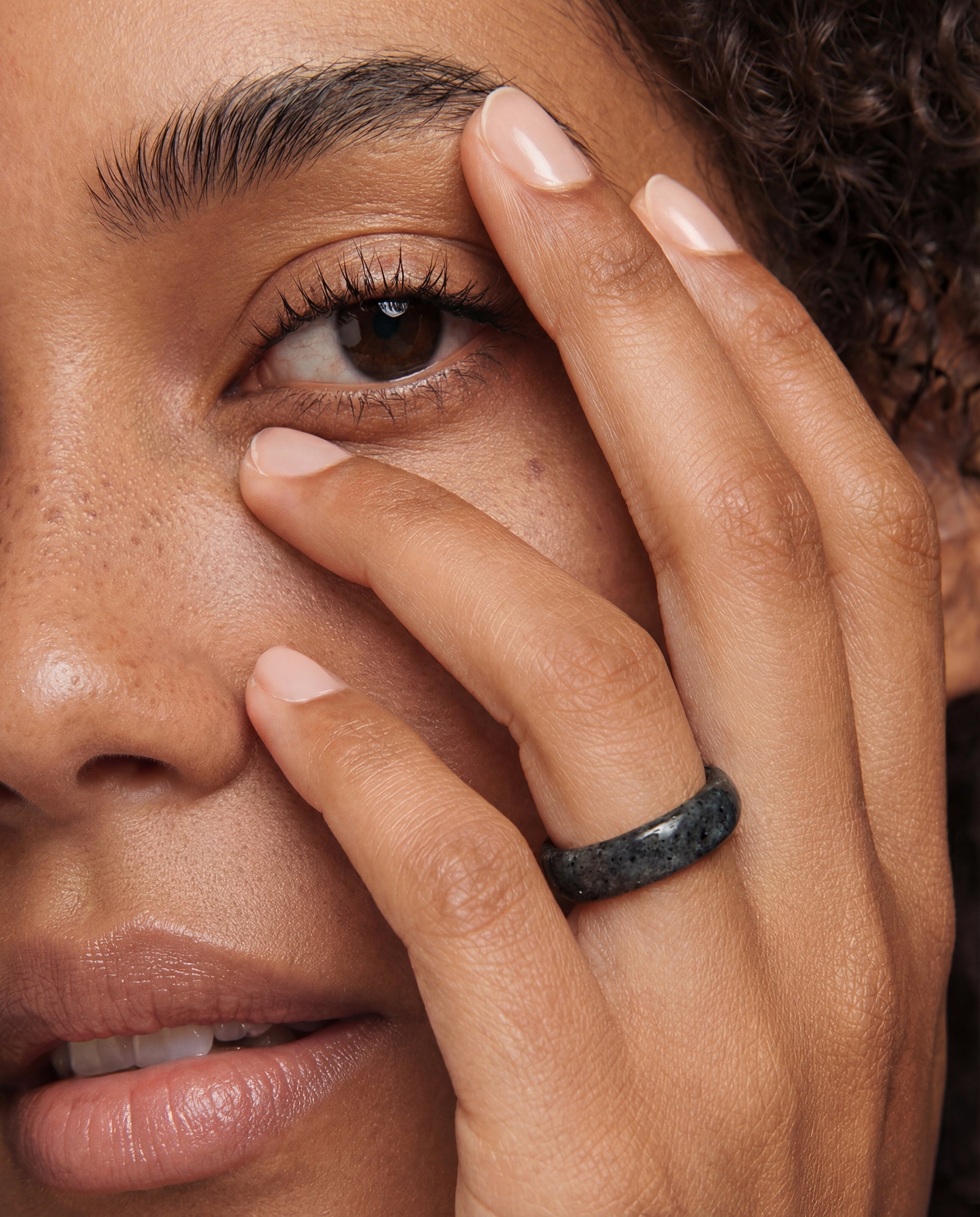 seree - Sesame — Grey Jade Ring