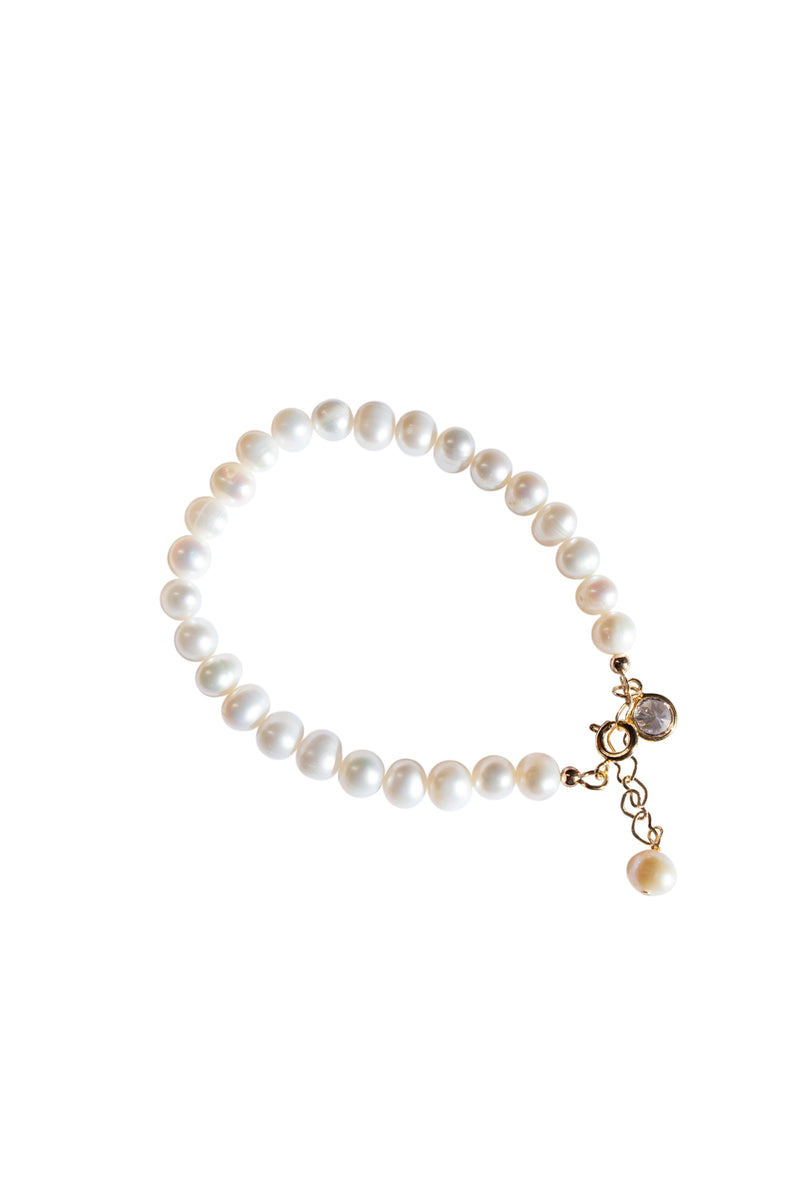 Stella — Freshwater pearl bracelet