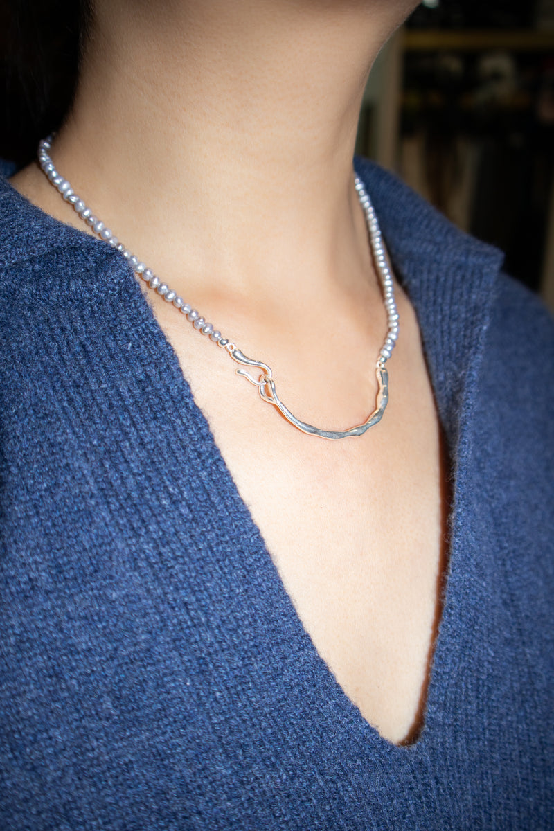 Smile — Freshwater pearl silver necklace