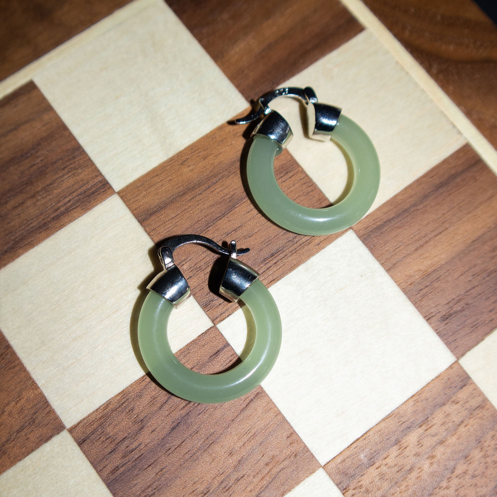 seree - Erin — Cyan Jade Stone Hoop Earrings