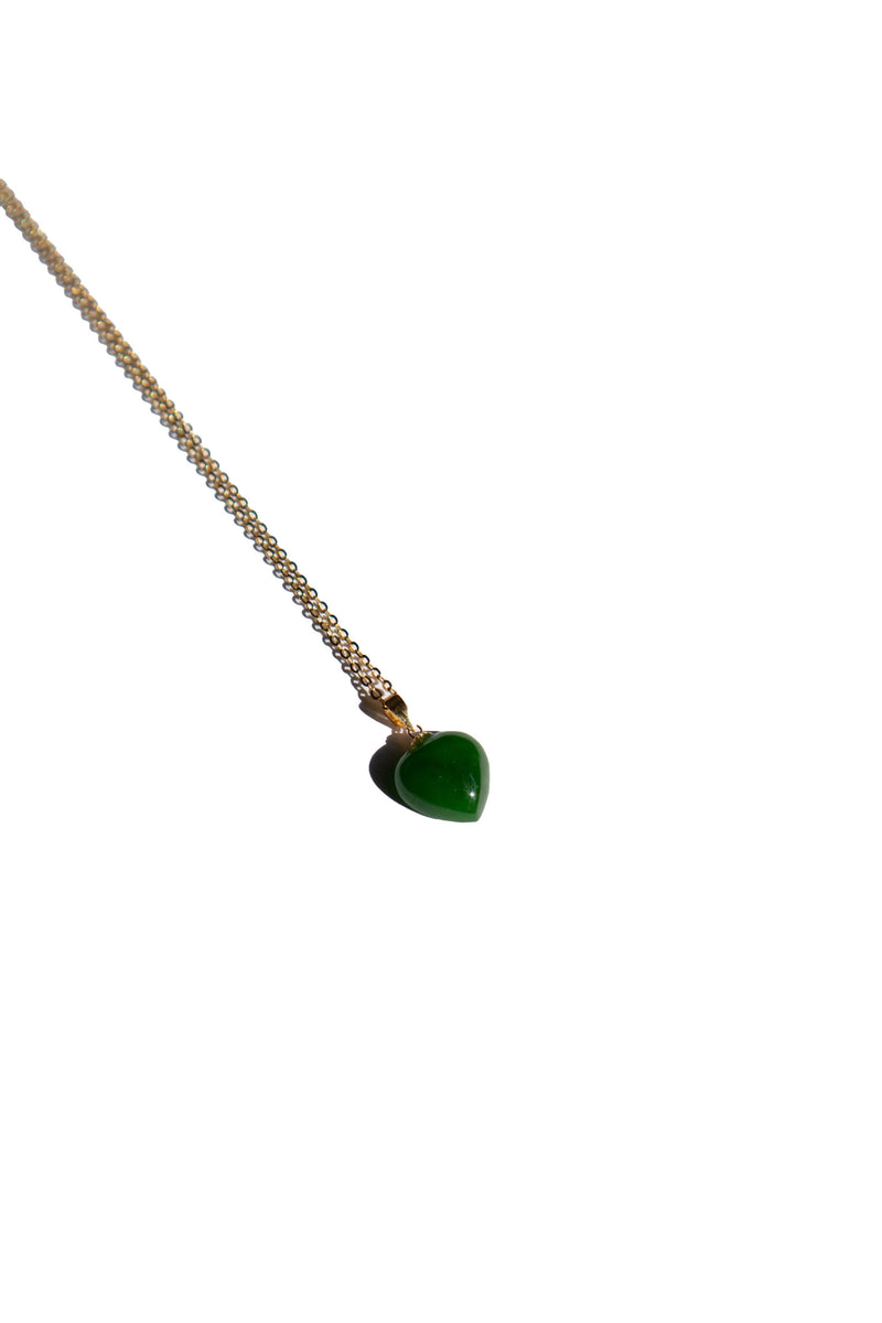 seree-heart-pendant-in-green-nephrite-jade