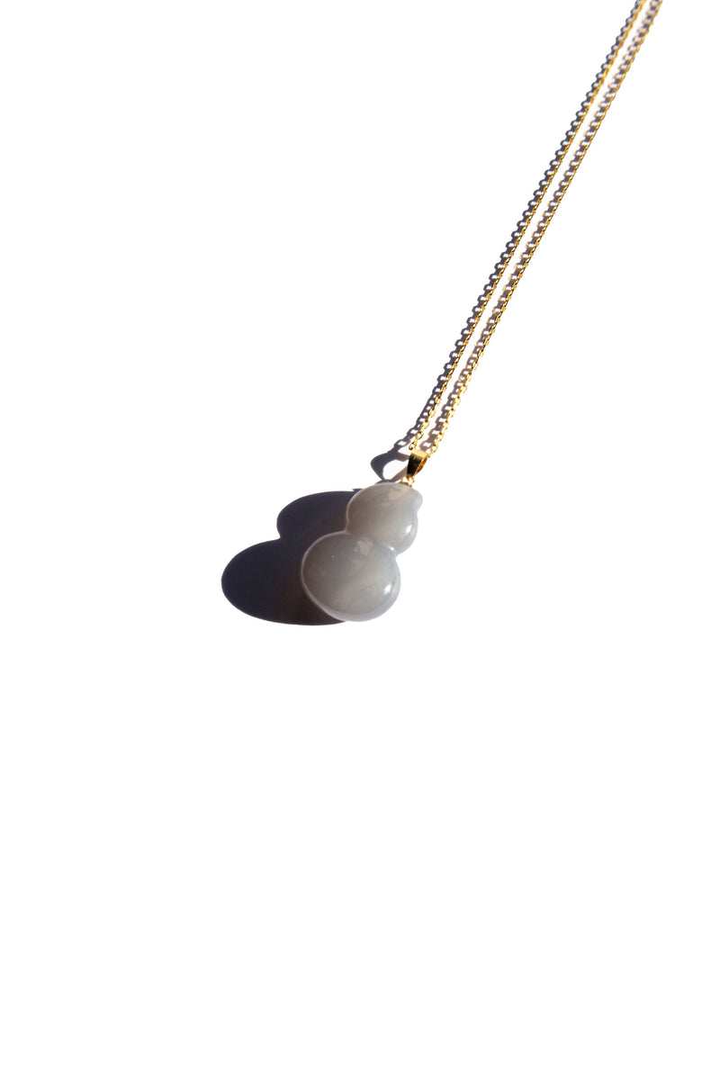 seree-hulu-jade-pendant-necklace-in-grey-purple-nephrite