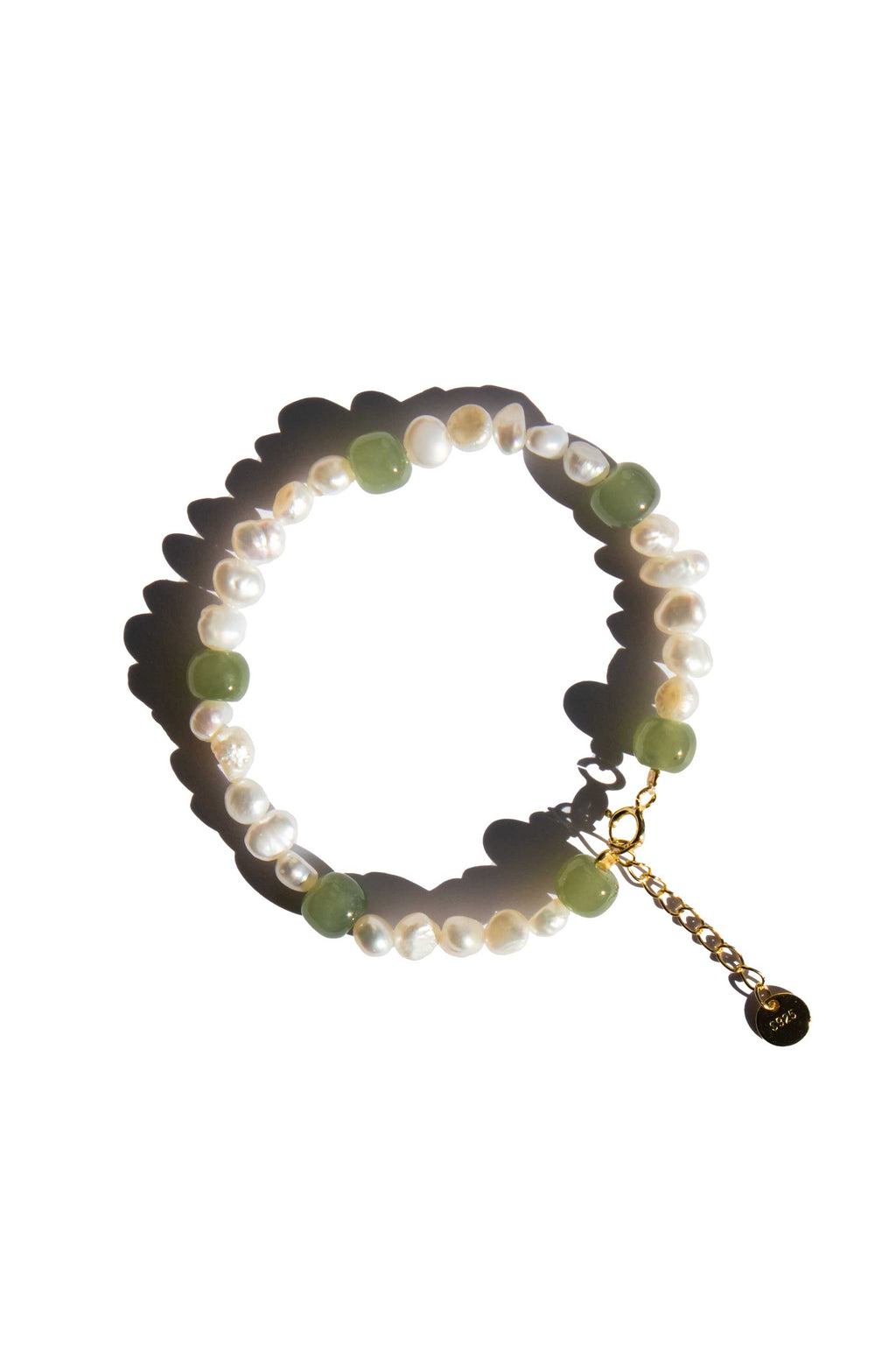 seree-isabelle-bracelet-with-pearl-and-green-jade