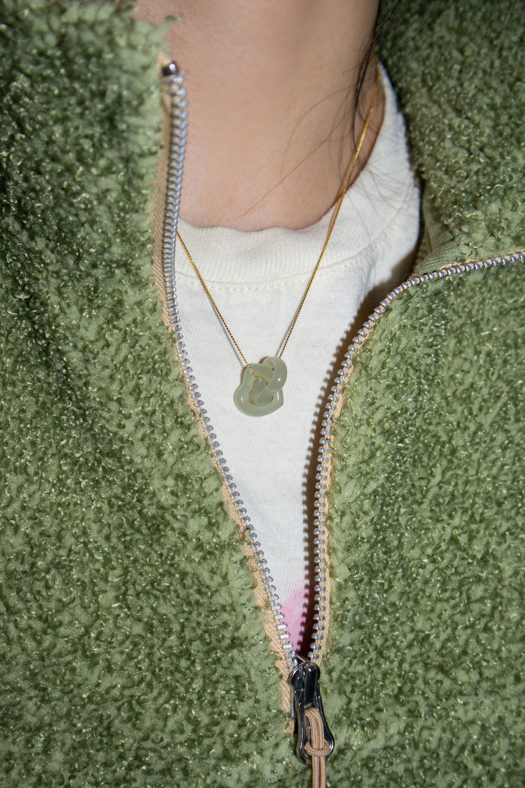 seree-linked-heart-necklace-nephrite-jade