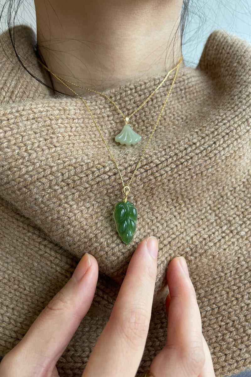 seree-nephrite-jade-leaf-pendant-necklace