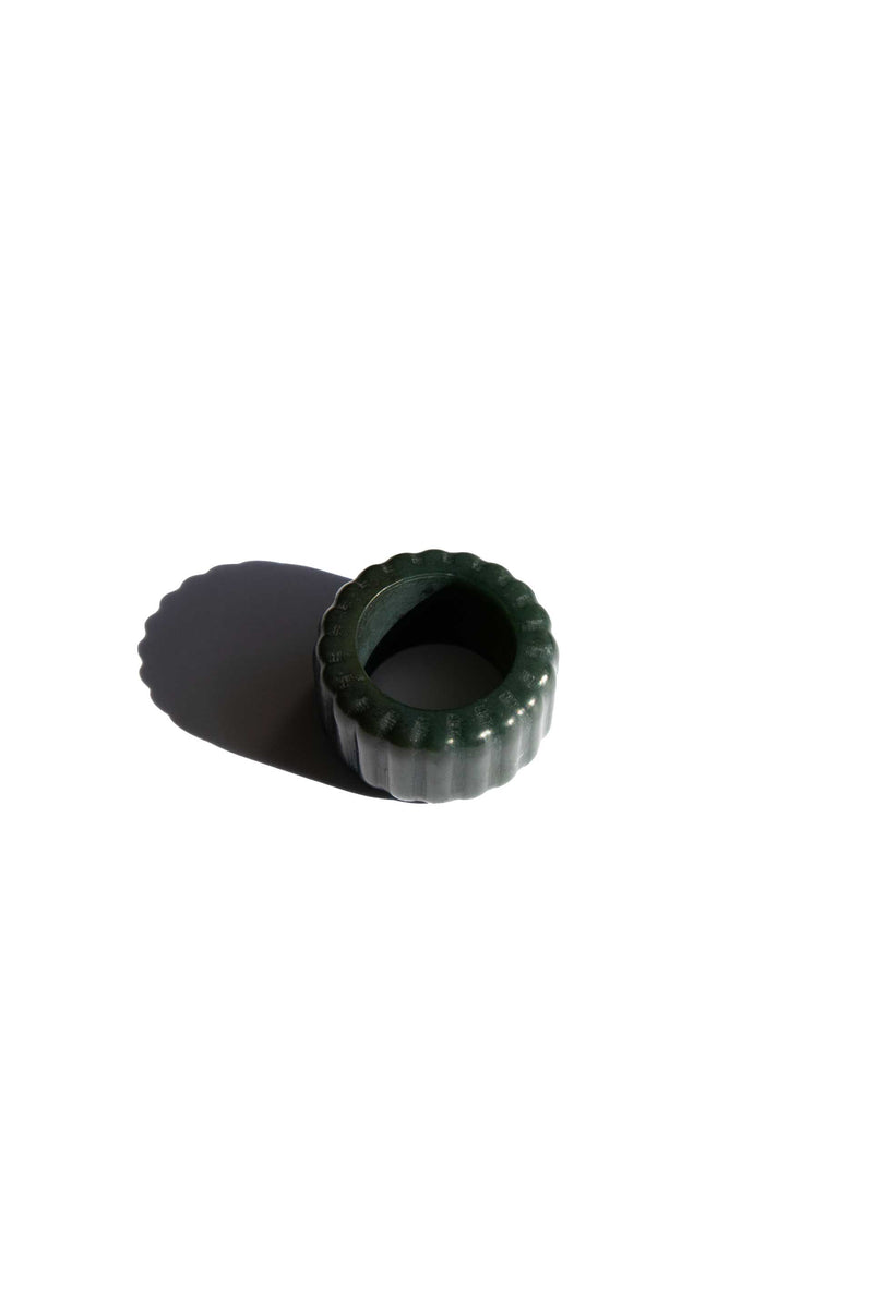 seree-ribbed-chunky-ring-nephrite-dark-green