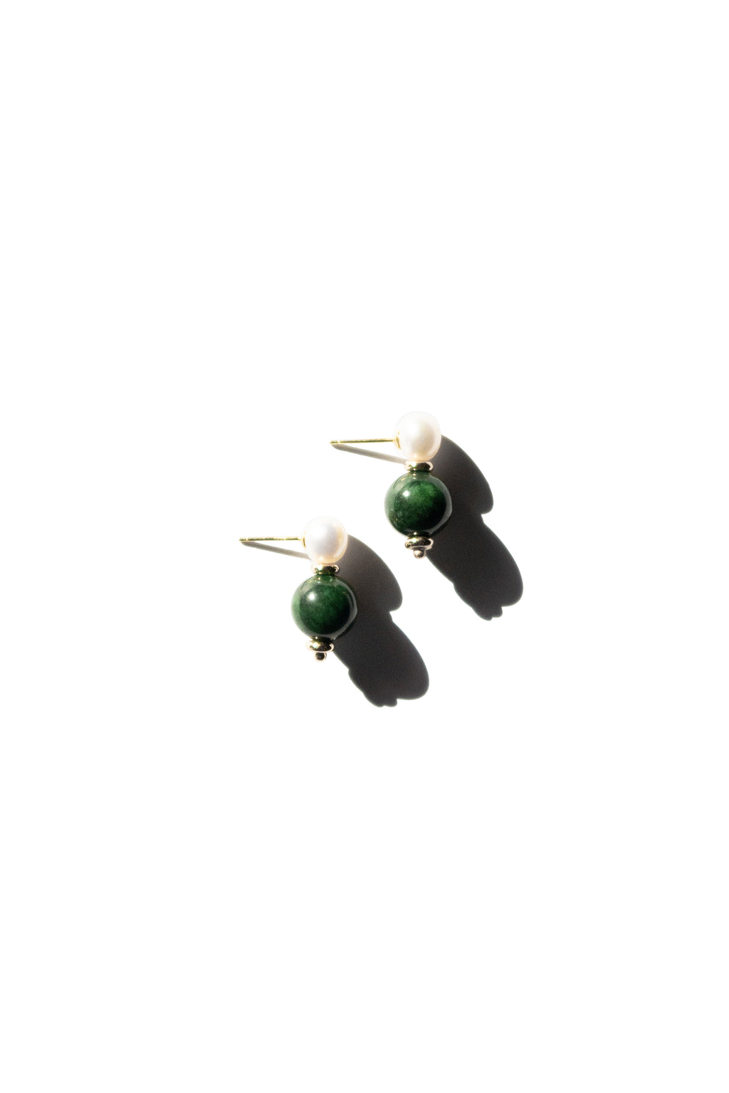 seree-robyn-drop-earrings-with-freshwater-pearl-and-green-jadeite-beads