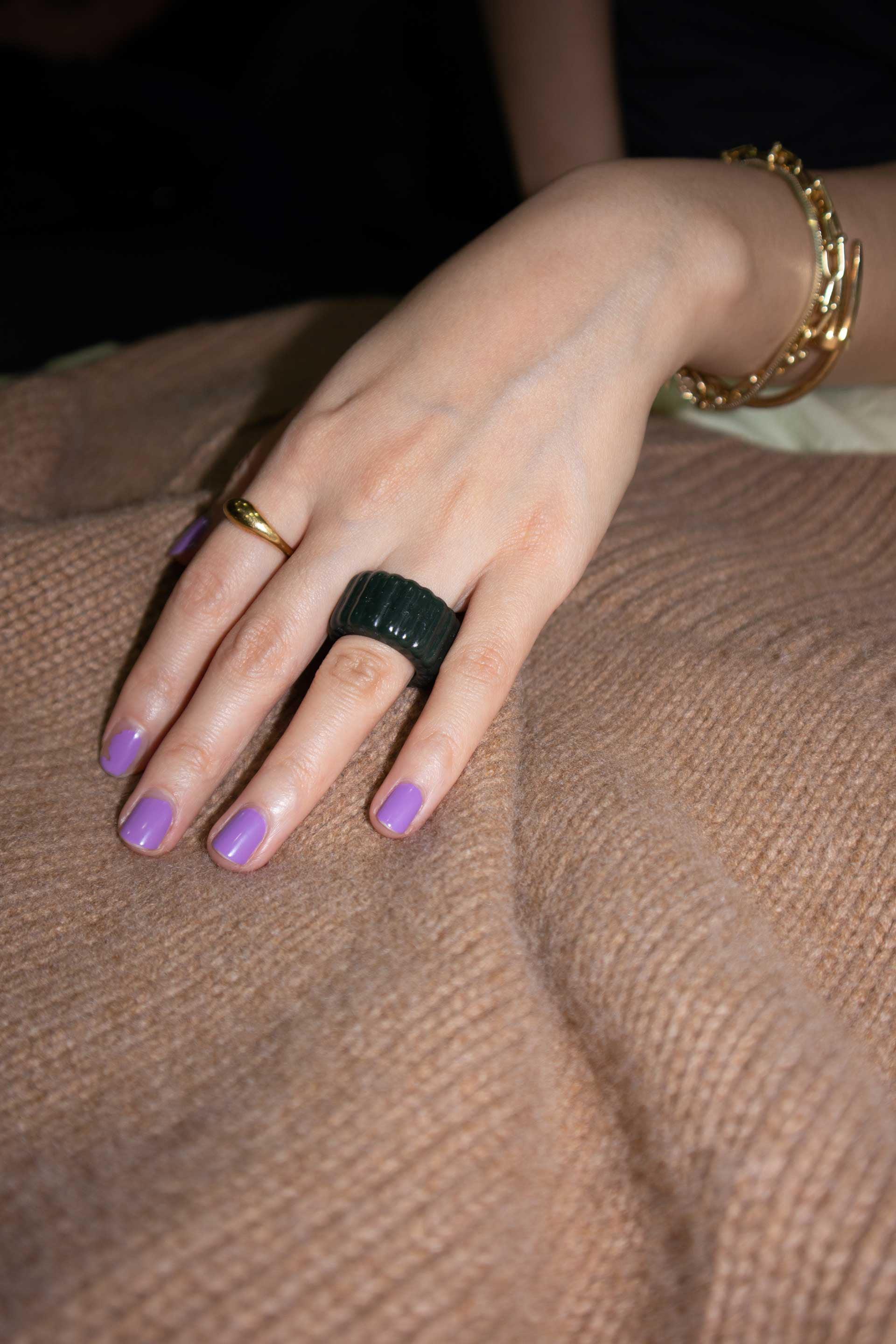 seree - Sophia — Ribbed Jade Ring
