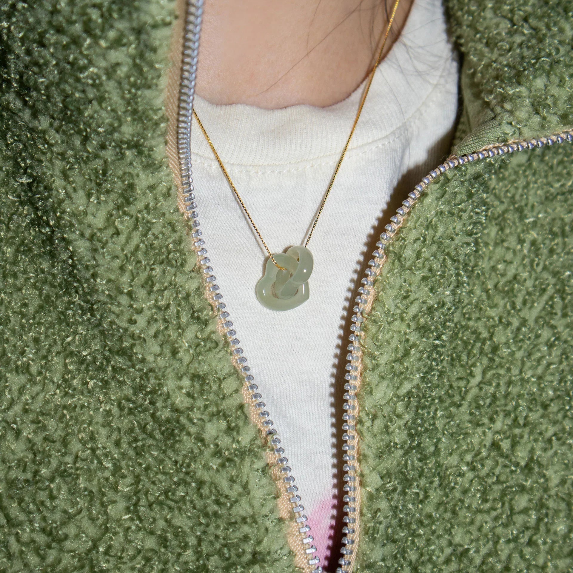 seree - The Hearts — Interlocking Jade Pendant Necklace