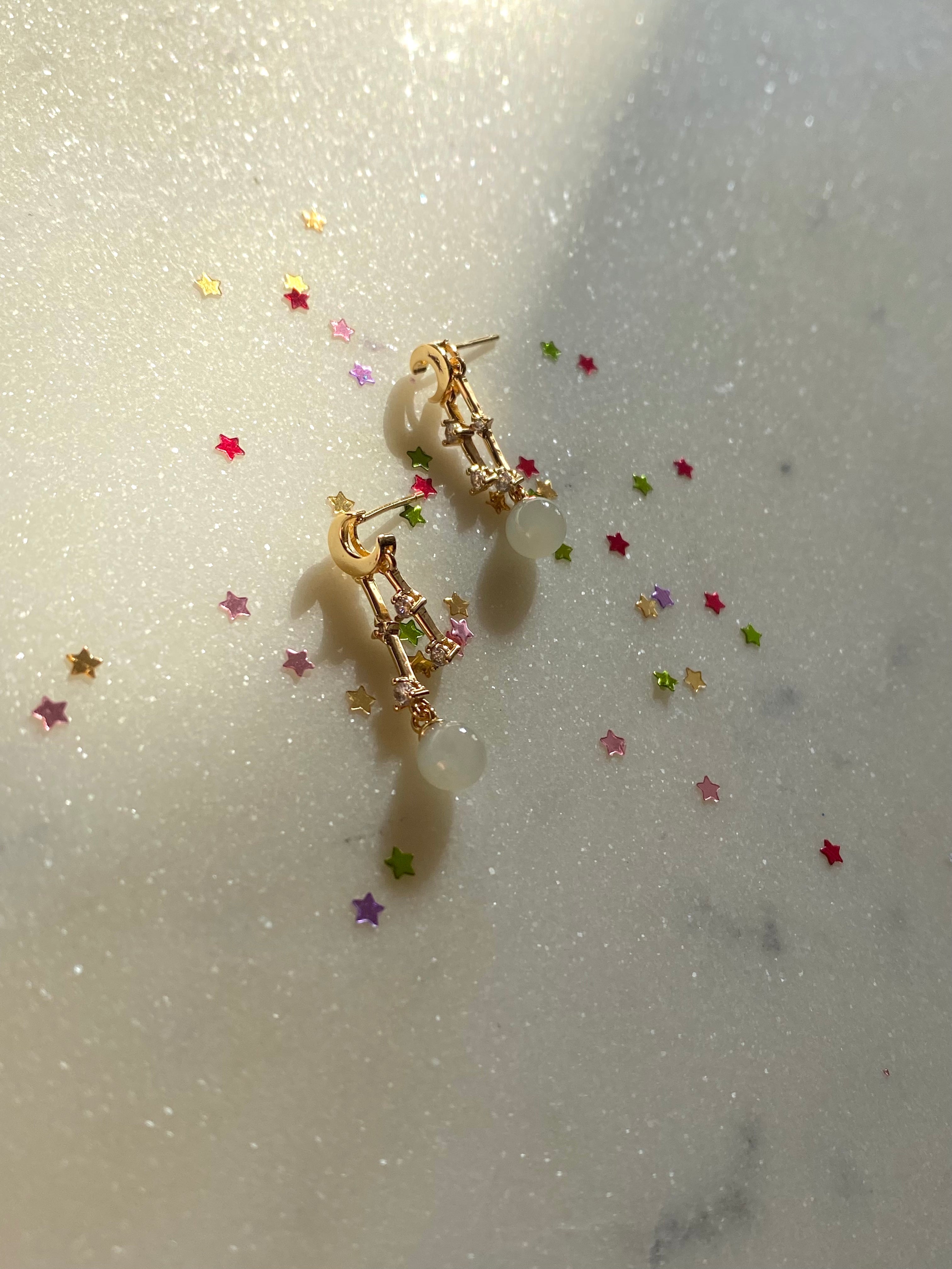seree - Twinkle — Moon and Star Drop Earrings