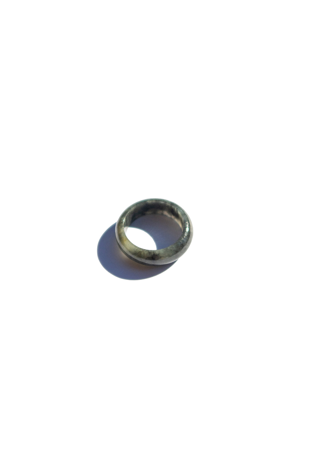 sesame-grey-jade-ring-seree-1
